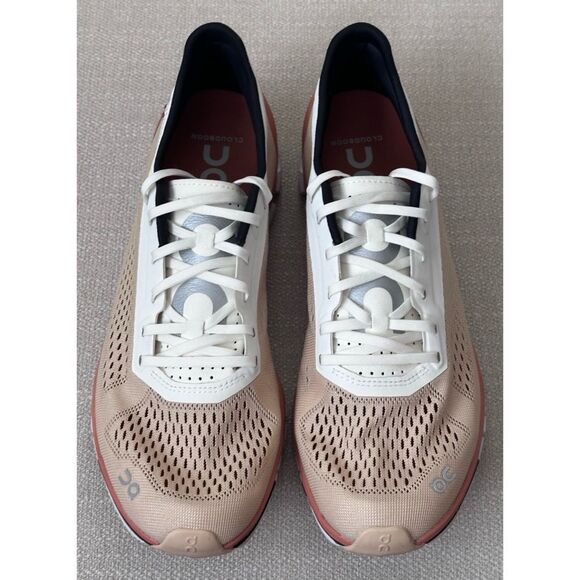 On Running Cloudboom 1 Women’s Sneakers in Savannah/ White, SZ 9.5‎ - Picture 3 of 12